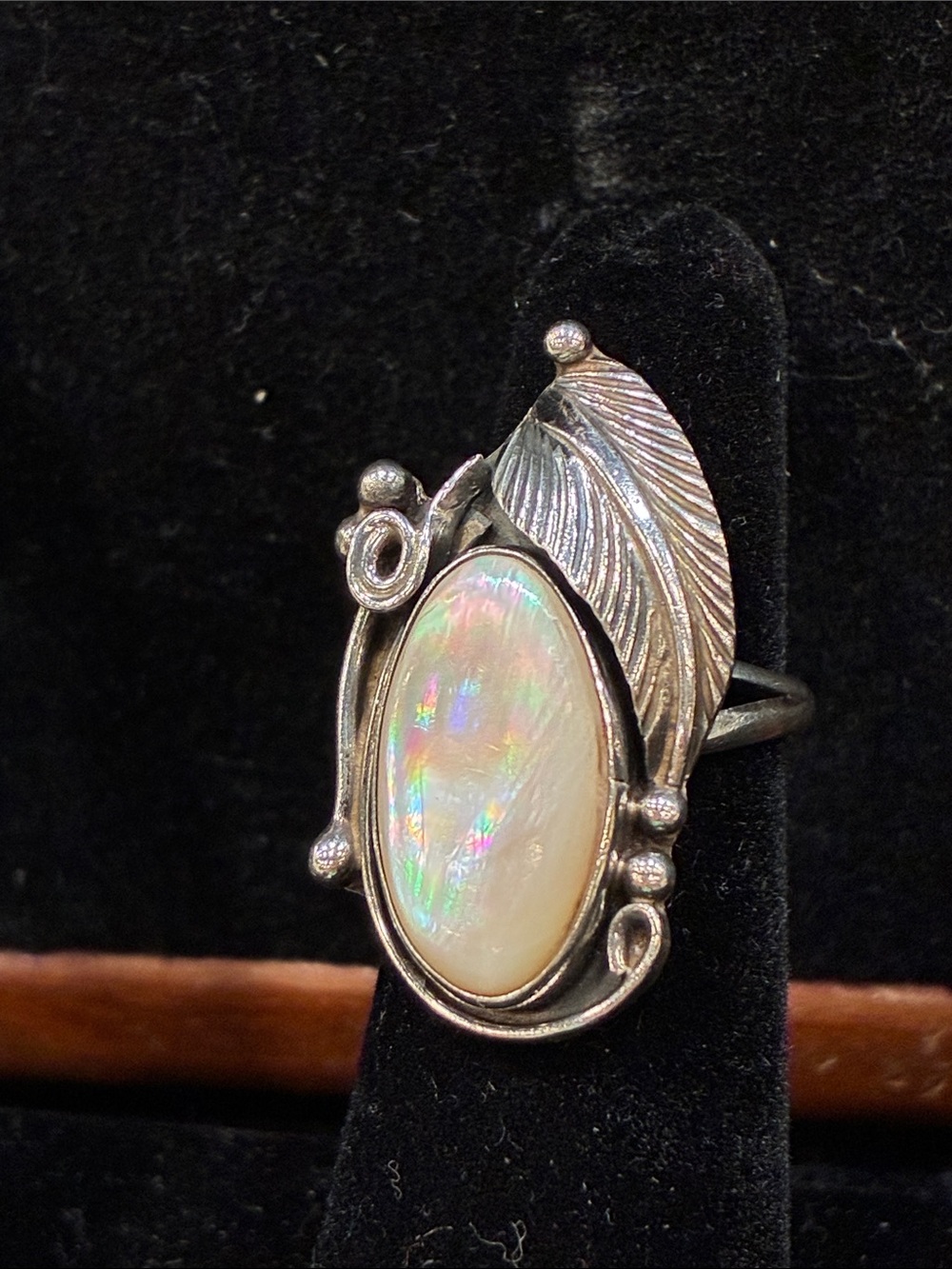 Silver Opal Leaf Ring - Iridescent White Opal